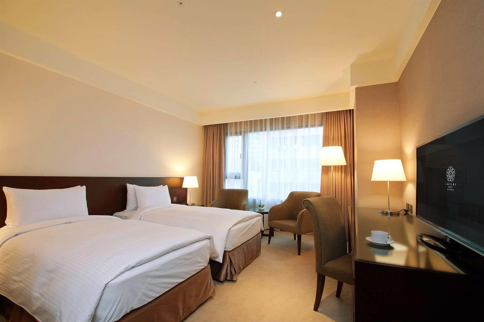 Lailai Hotel Taichung Extérieur photo
