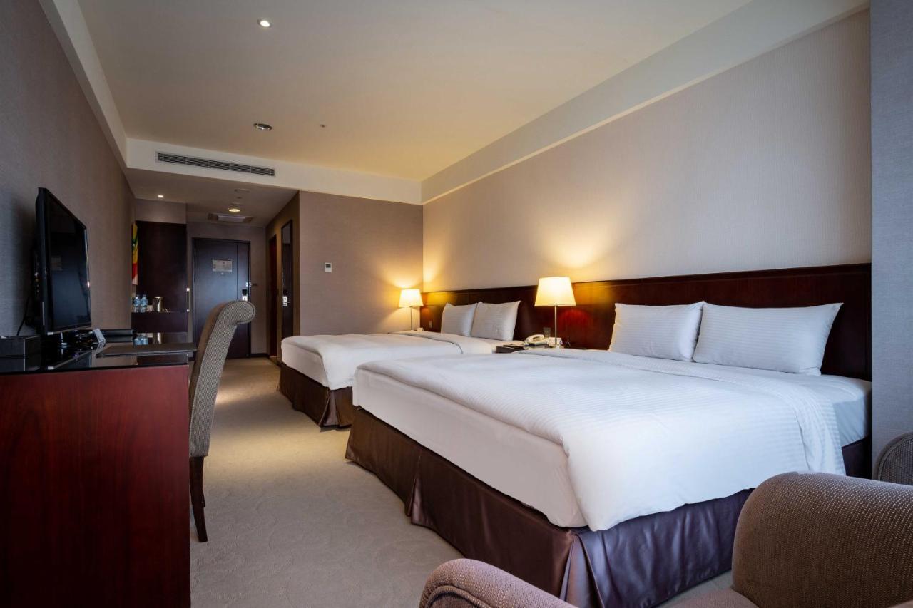 Lailai Hotel Taichung Extérieur photo